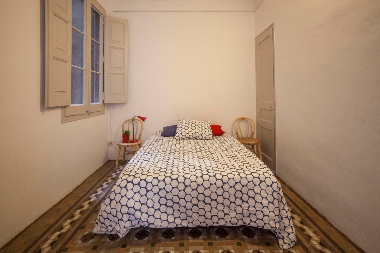 B21-Apartamento Modernista Para Grupos Barcelona Luaran gambar