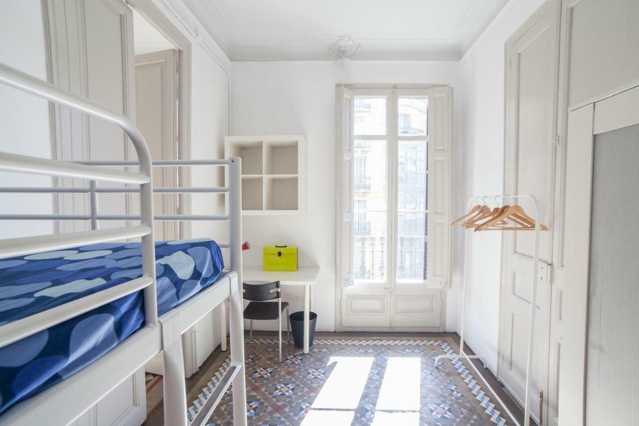 B21-Apartamento Modernista Para Grupos Barcelona Luaran gambar